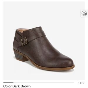 Ankle boots Lifestride Alexander Bootie size 6.5